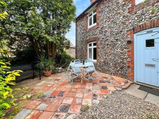 Blacksmiths Cottages - Stiffkey - 0