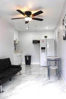 River Lane Studio - Riverview - 4