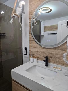 Sunny Bay Sweet Homes Lux Apartment - 2