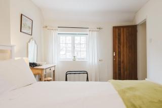 Charming Cotswolds Retreat in the Heart of Dursley - Dursley - 8
