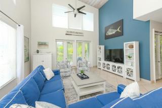 Points Hideaway - Beautiful Home wStunning SunsetWater Views on Bean Point Pool Bar Foosball - Anna Maria - 1