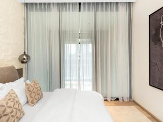 Brand New Luxury Duplex in 5 Star JVC Development - 1