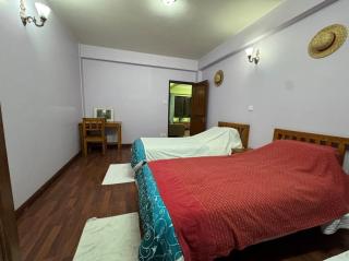 Hotel Ishita Inn - - 8