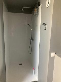 4 bedroom family home - 2