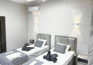 Hotel Grand House Real Estate - 5