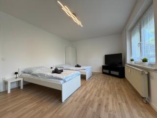 WundP Living Wohnung mit Terrasse Parkplatz - Biberbach - 0