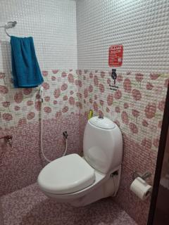 Calvin's Home stay 3 bedrooms - Tiruvalla - 3