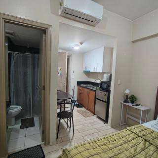 Rose 150newport pasay - Manila - 2