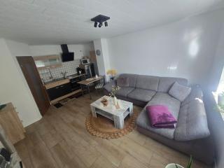 Große Ferienwohnung mit 2 Zimmern und mit einen Balkon - Röbel - 7