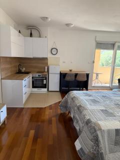 Split Holiday Apartment - 0