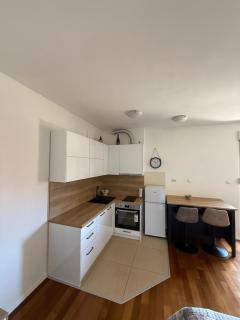 Split Holiday Apartment - Split - 5