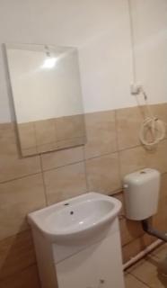 CABANUȚA de sub Masivul Penteleu - Varlaam - 7