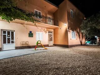 Kuća za odmor Avis Makarska - Makarska - 8