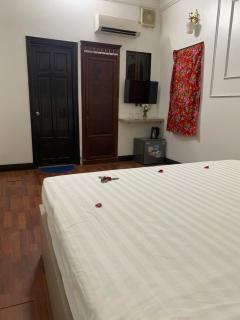 Sword Lake hostel - Hanoi - 6