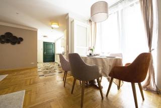 Lux Central Apartment - 6