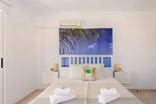 Majestic Sea View Apartment - Tersephanou - 7