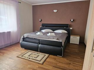 Caprioara Room's - Buşteni - 3
