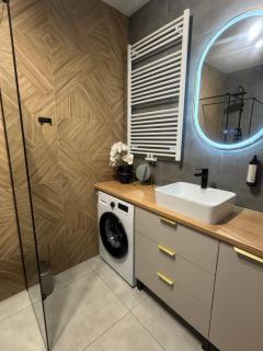 Apartament Neonowy by Apartamenty 77 - 7