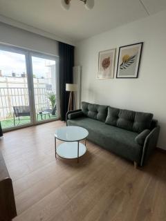 Apartament Neonowy by Apartamenty 77 - 3
