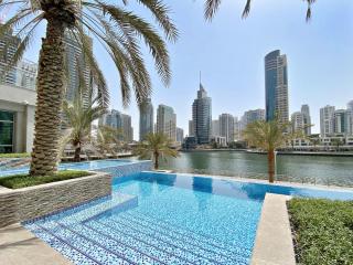 VayK - Chic 1BR with Marina View in Park Island - 9