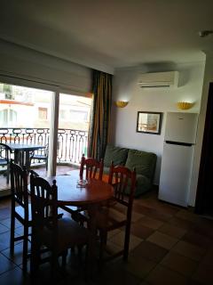 Apartamentos Leonor Carihuela - 4