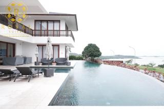 Villa Harimau - Oakwood by Royal Suites - 1