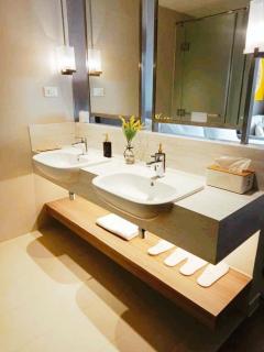 Novotel Residence Hotel Manila by Jolly Luxe Suites at Acqua - Manila - 7