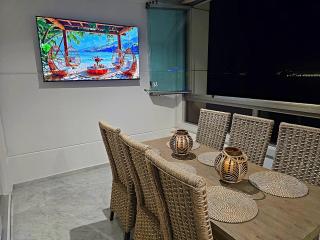 First line VIP tree bedrooms with spectacular view - 8