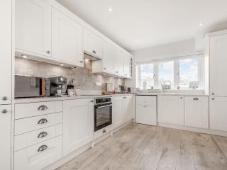Pennyard House - Banwell - 1