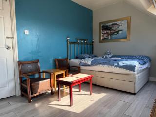 No 2 Jacks Court B2 - 5