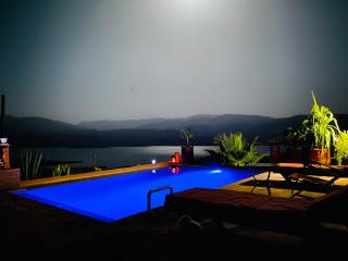 Petite jolie maison vue sur lac - 5