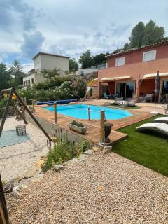 Villa 3ch piscine vue dégagée - 9