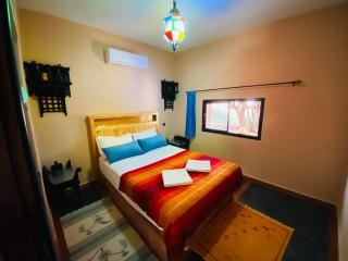 Petite jolie maison vue sur lac - 1