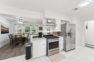 Boho Bungalow near DFW Airport - 4