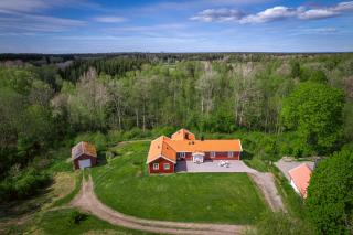 Torpa Gård, röda längan - Floby - 9