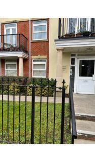 The Court - Stone Grove - 9