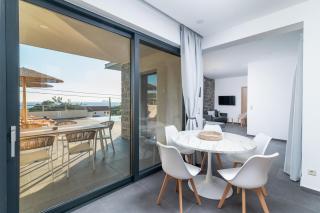 Vista Komos Villa 2, New Villa with Private Pool - 2