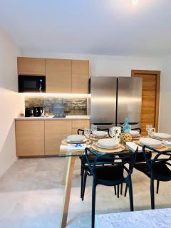 Suite Menton - Coliving, Parking & Breakfast - 9