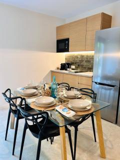 Suite Menton - Coliving, Parking & Breakfast - 1