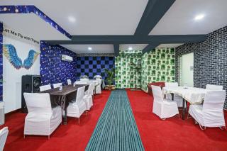 Super Townhouse Tipsyy Near Bestech Central Square Mall - Gurgaon - 1