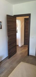 Varinos House - 1