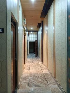 Crystal Guest house - Mathura - 4