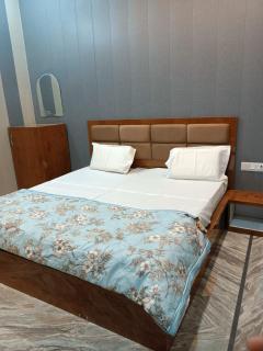 Crystal Guest house - 2