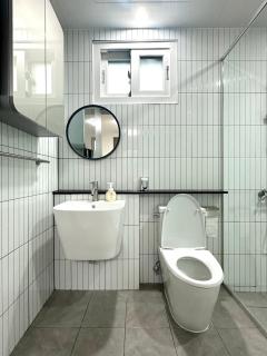 Jeju Byeoldam Deokcheon - 1