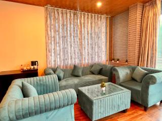 Naina Deventure Resort, Manali - Premium Rooms with Centrally Heated & Scenic View - 2