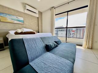 Loft com varanda 100 metros do mar Ponta Verde Ed Time 923 - 9