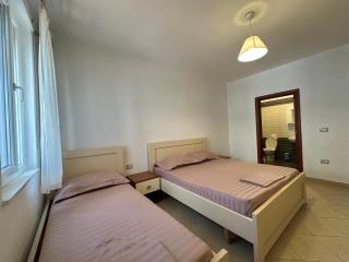 Coastal Comfort - Spacious 1-Bedroom Stay - Lezhë (Alessio) - 6