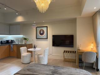 Chic stay at Venice Grand Canal Mall View - Manila - 4