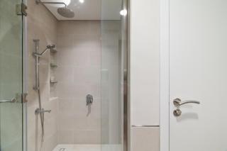 Spacious 1BD, City View, Pool & Beach access - 8