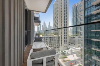 1BR Escape, Beachfront Living - 6